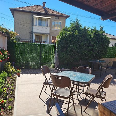 Family Hotel Dalia Velingrad Exterior photo