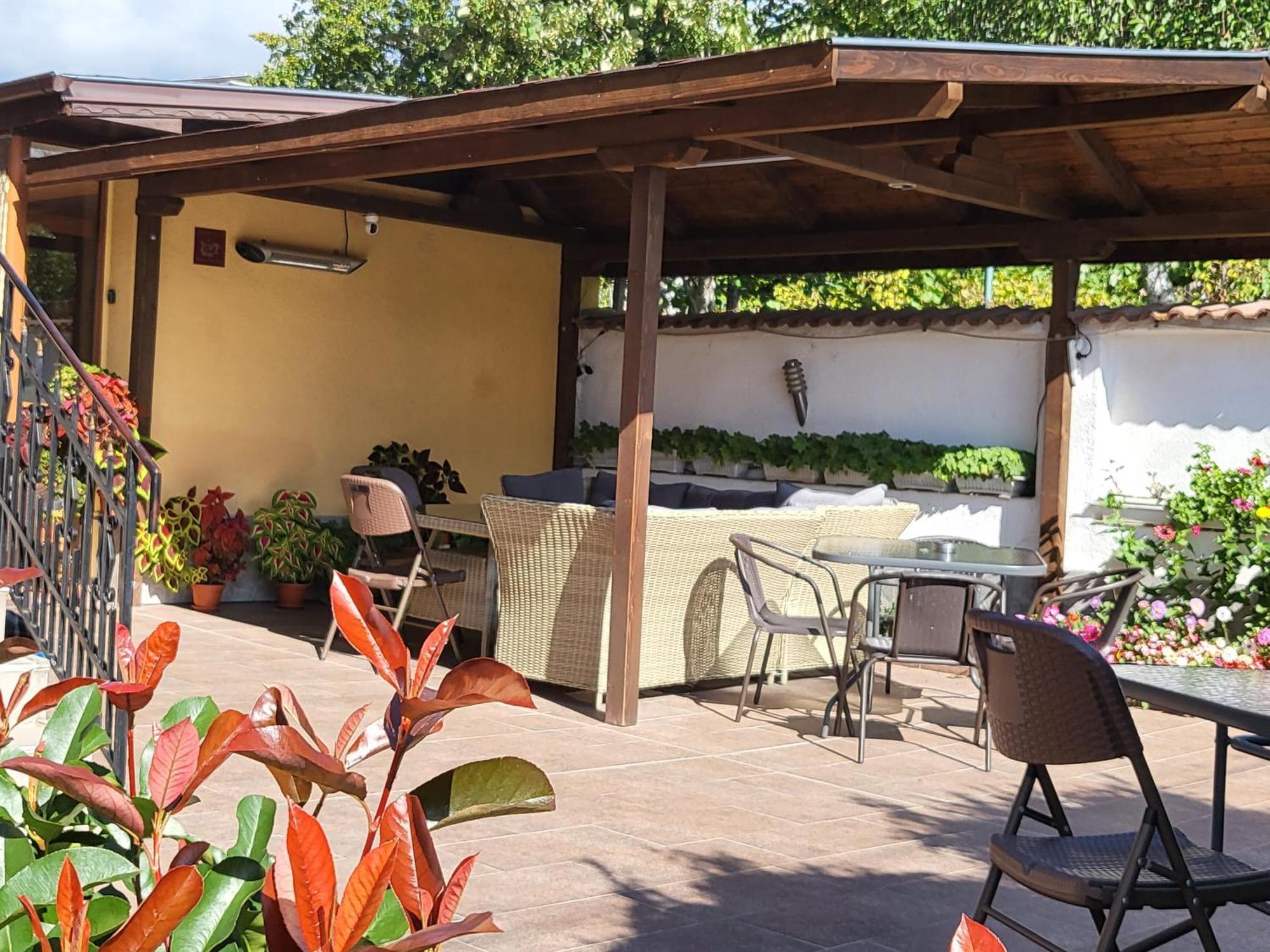 Family Hotel Dalia Velingrad Exterior photo